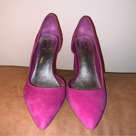 Women's Pink Suede Heels - Picture 4 of 10